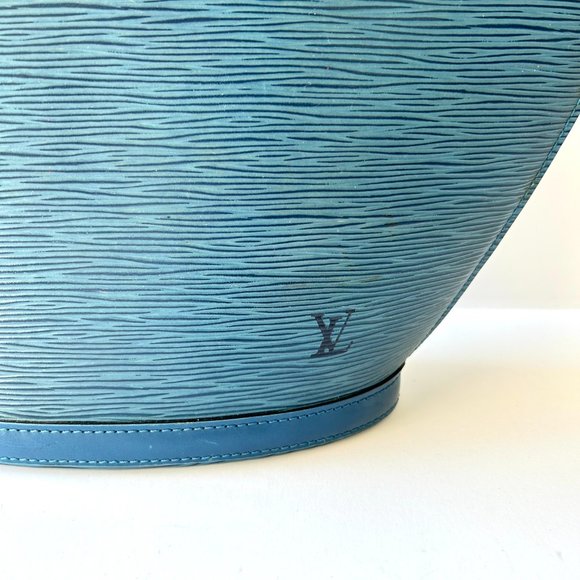 LV Saint-Jacques Epi Bag PM - Picture 2 of 10